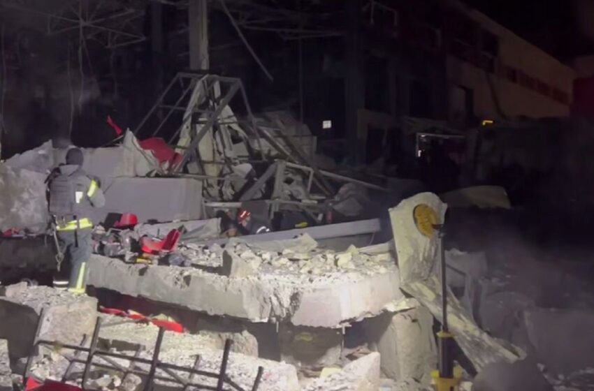  РФ розгромила термінал “Нової пошти” під Харковом: з’явилось відео з місця події