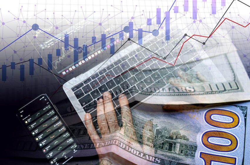  Валюта в обмінниках трохи подорожчала. Наскільки зріс долар