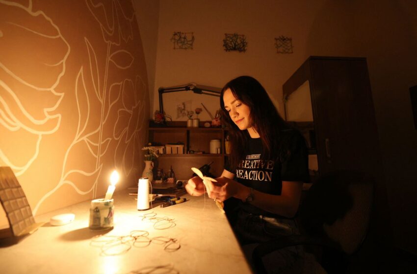  Росіяни атакували Запорізькій район: Вільнянськ поринув у блекаут