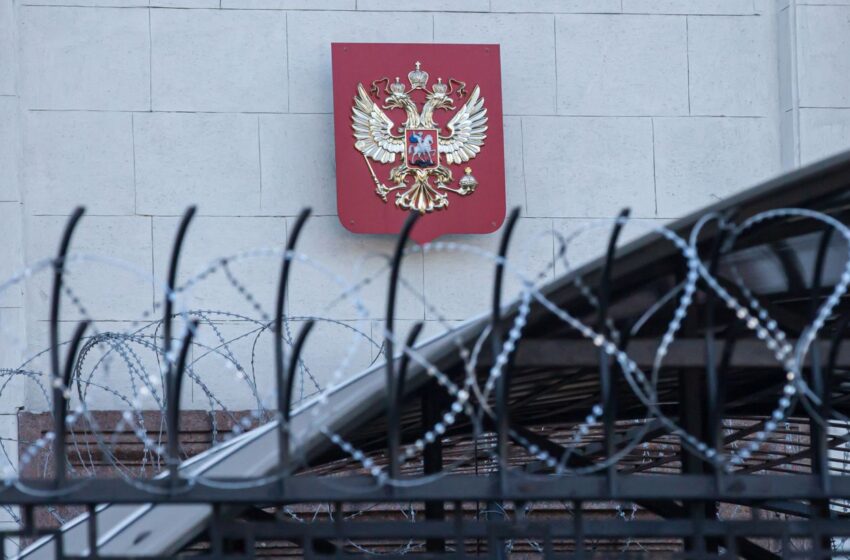  Нефть по 40, провал в космосе и авиации: РФ завершила 2025 год с рекордами падения