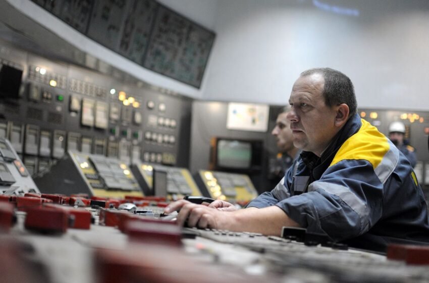  Росіяни били по енергетиці всю ніч: у Міненерго розповіли, де є знеструмлення