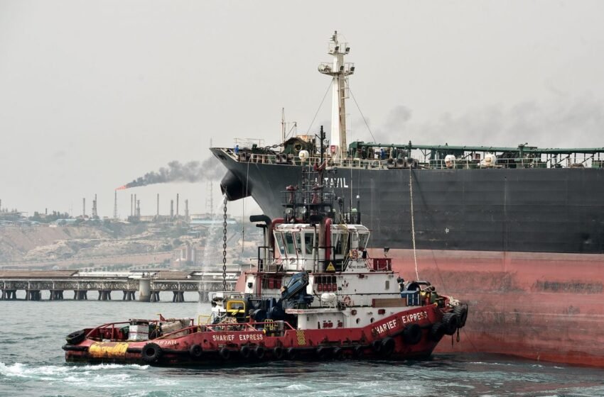  Ціни на нафту почали зростати на тлі рекордно слабкого долара, – Bloomberg