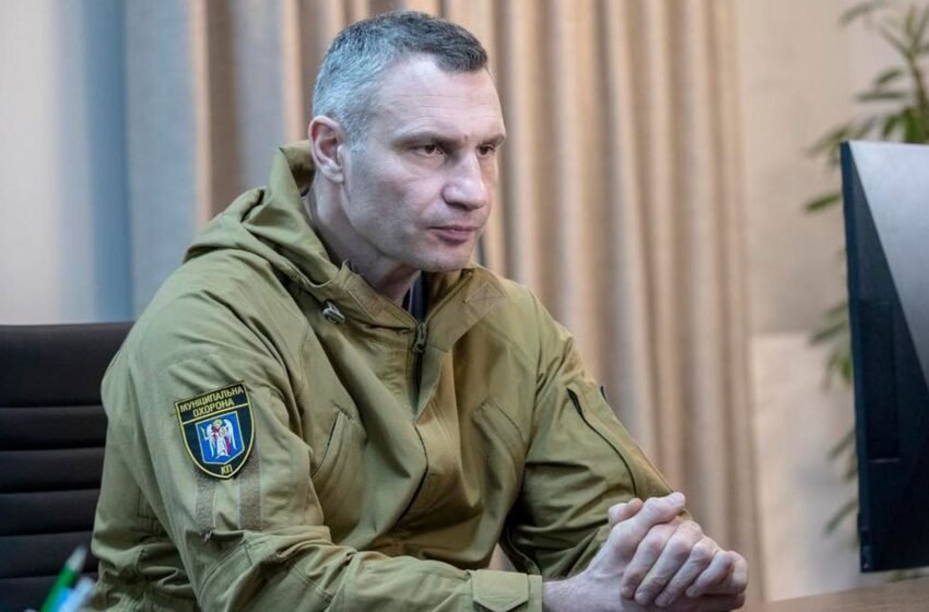  Після атаки РФ на Київ залишається 3300 будинків без тепла, – Кличко