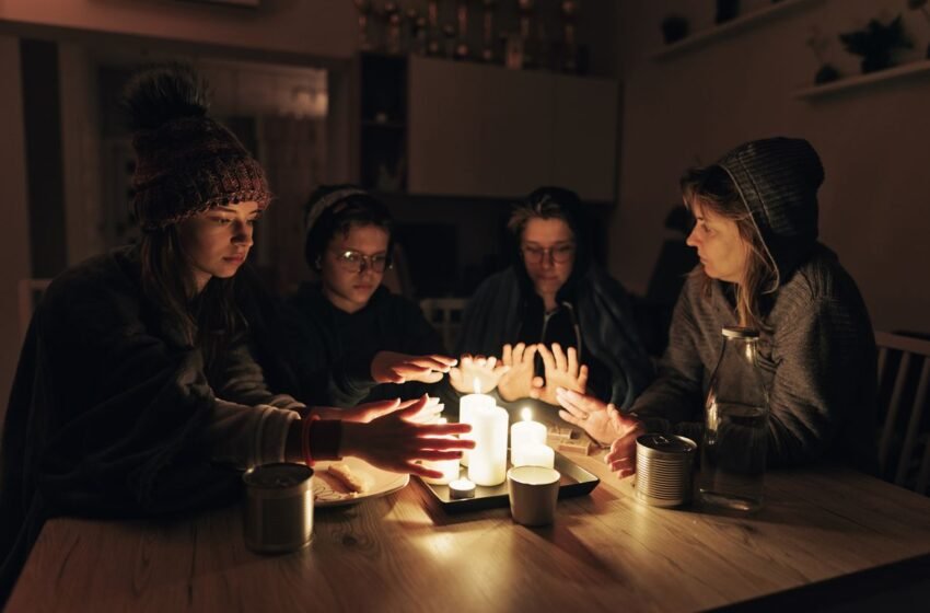  Київ переходить на тимчасові графіки відключень світла