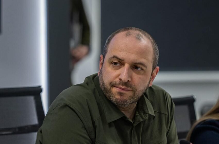  Умєров зробив першу заяву про переговори в Женеві і показав фото