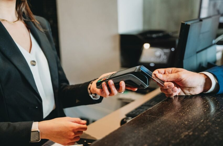  Більше жодних папірців: чеки з магазинів тепер будуть у смартфоні