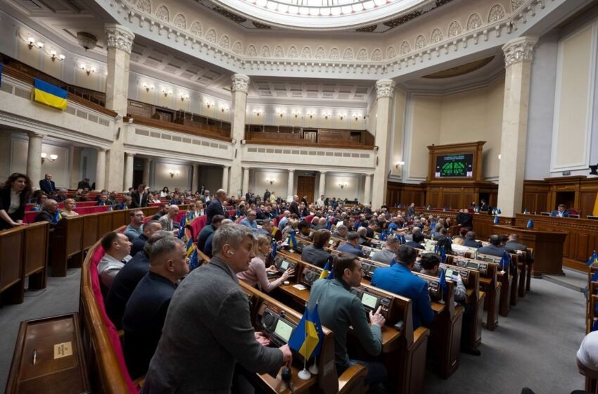  “Не з Буковелю”: у Раді підтвердили отруєння серед народних депутатів