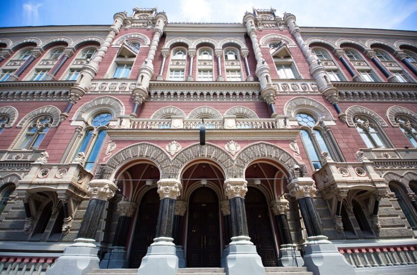  Українці масово беруть кредити: які саме – пояснили в НБУ