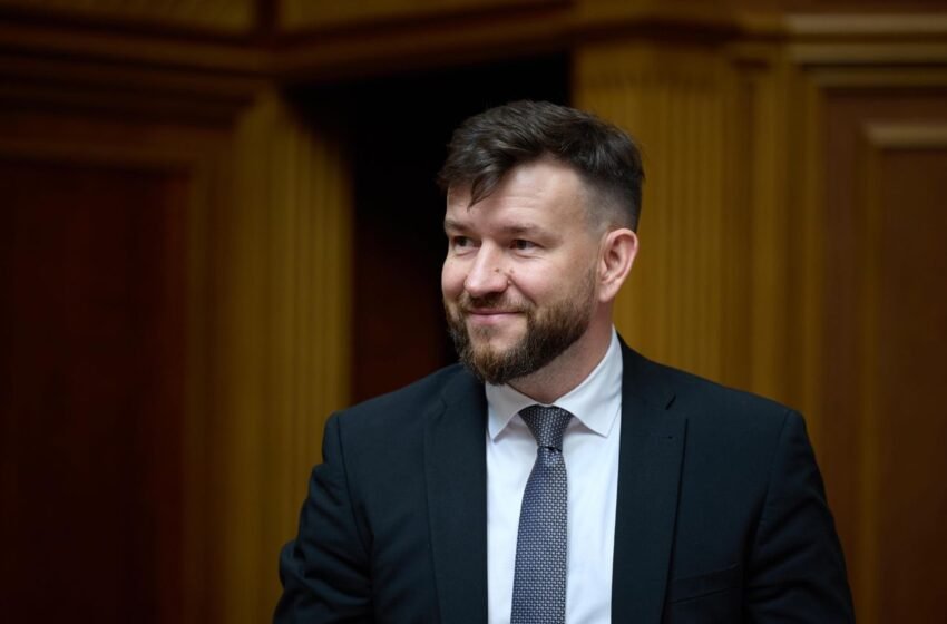  Коли “дитячі” виплати надійдуть на рахунки батьків: у Кабміні назвали дедлайн