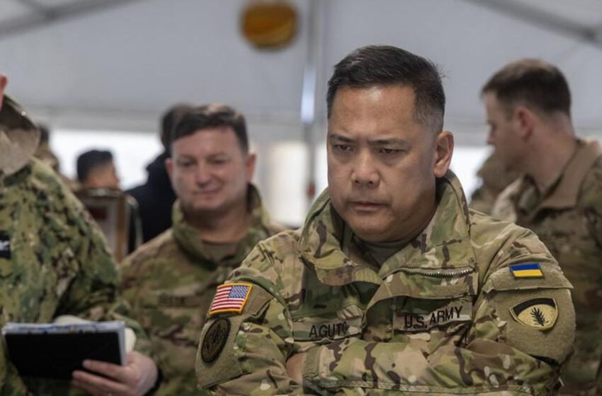  Генерал США у Києві отримав струс мозку після літра чачі та загубив секретні карти