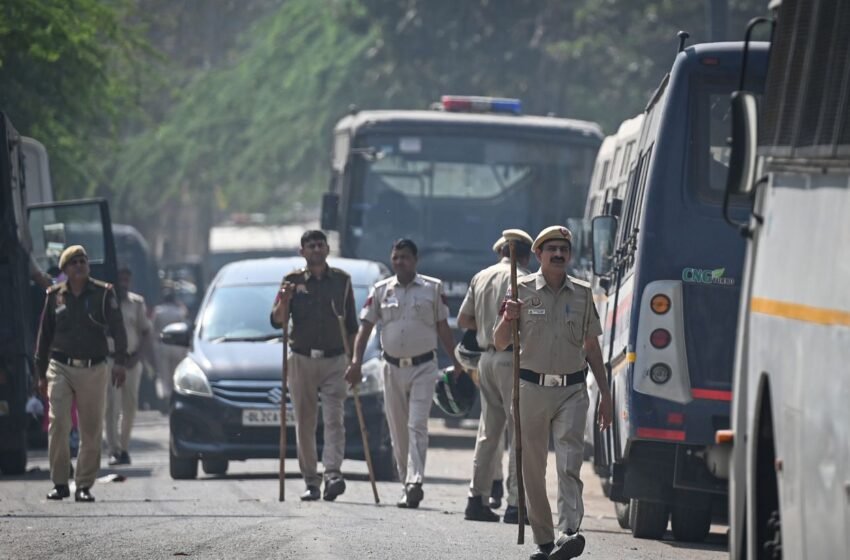  Не допускають послів: у МЗС відреагували на затримання українців в Індії