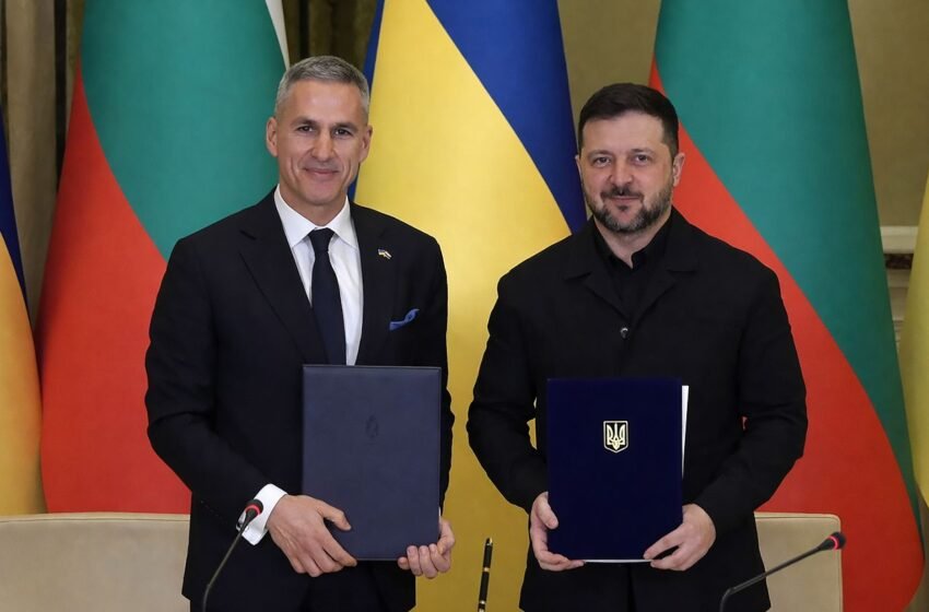 Україна та Болгарія підписали 10-річну безпекову угоду