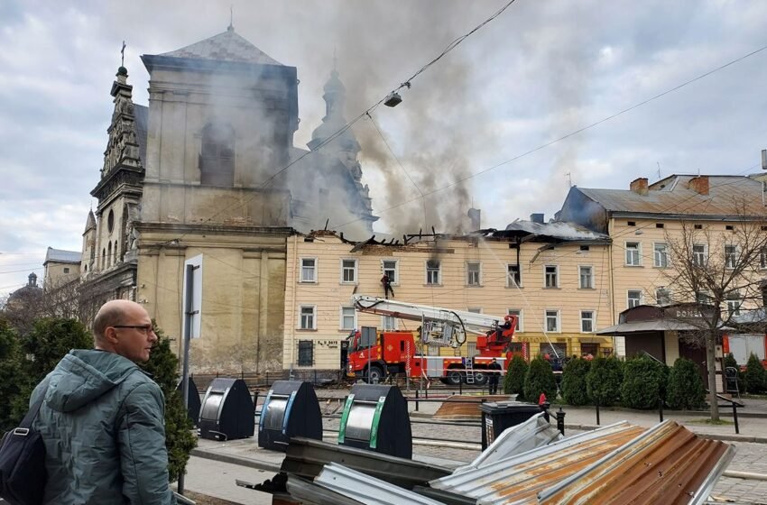  ЮНЕСКО огляне місце удару у Львові, Україна вимагає сильної реакції