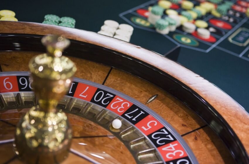  Військовим обмежать доступ до азартних ігор: як це працюватиме