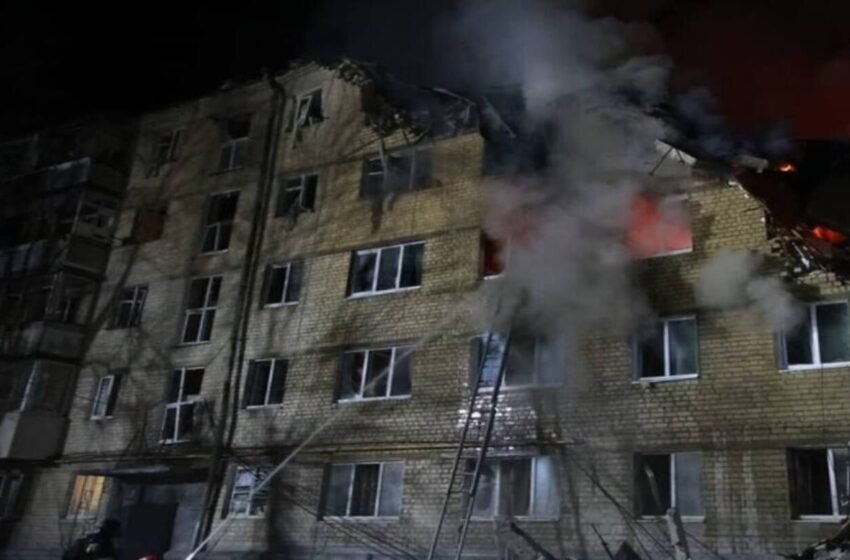  Разрушена часть дома, жертва и десяток пострадавших: фото последствий прилета в Харькове