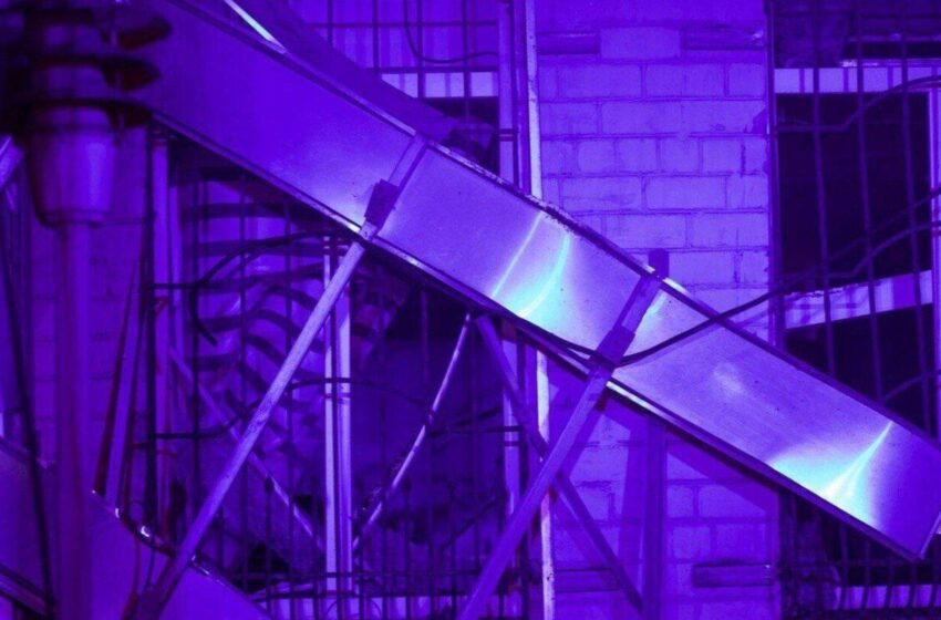  Ночной обстрел Днепра: повреждены 8 многоэтажек и выбиты сотни окон (фото)