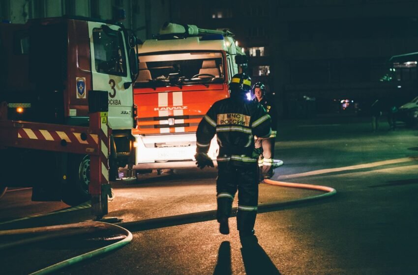  Нафтоналивні порти в РФ “Усть Луга” і “Приморськ” вражені повторно: кадри з місця НП