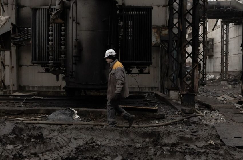  Росіяни атакували 4 енергообʼєкти ДТЕК на Одещині: яка ситуація зі світлом