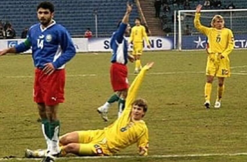  От нулей до разгрома: как Украина играла с Азербайджаном ранее (видео)