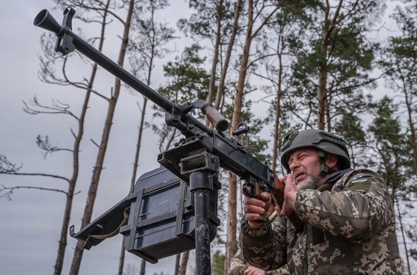  “Шахеди” атакували з семи напрямків, є влучання: як ППО відбила удар Росії