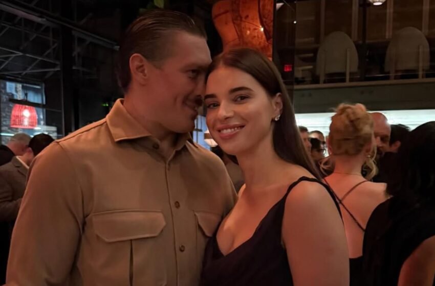  Усик дебютировал в кино: селфи со Скалой и овации зрителей на премьере “Несокрушимого”