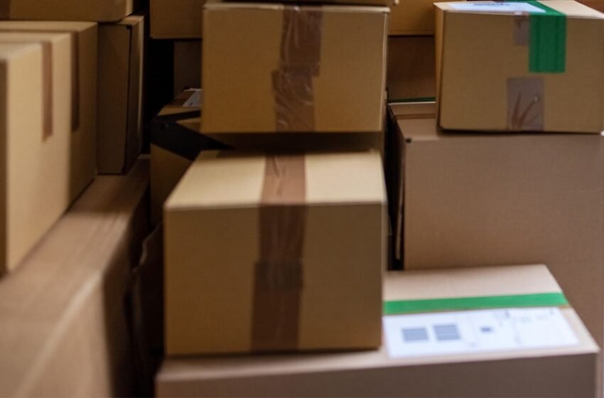  Підліток із Кривого Рогу “обдурив” поштомати на пів мільйона гривень