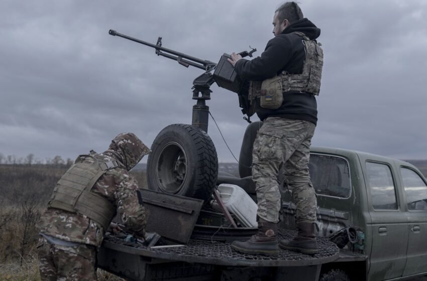  Балістика та “Шахеди” з семи напрямків: як ППО відбила нічний удар Росії