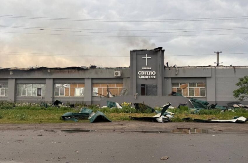  Росіяни спалили протестантську церкву на Харківщині