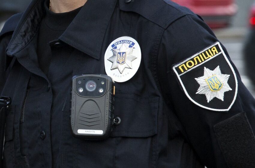  У Харкові біля метро автомобіль протаранив дівчину та юнака, який загинув: подробиці  ДТП