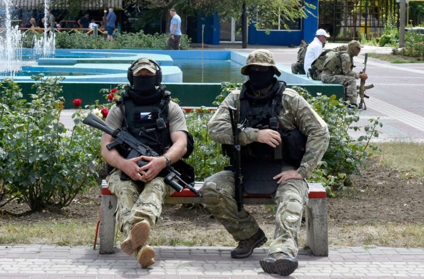  На Запоріжжі окупанти масово потруїлись алкоголем: їхні тіла не забирали тиждень