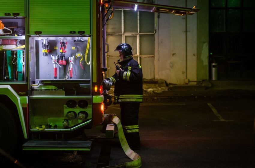  У Криму палає точка запуску “Шахедів” та зникло світло: що відомо про наслідки атаки