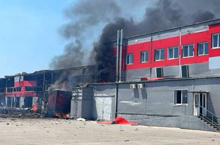  У Запоріжжі приліт по терміналу “Нової пошти” (перші фото)
