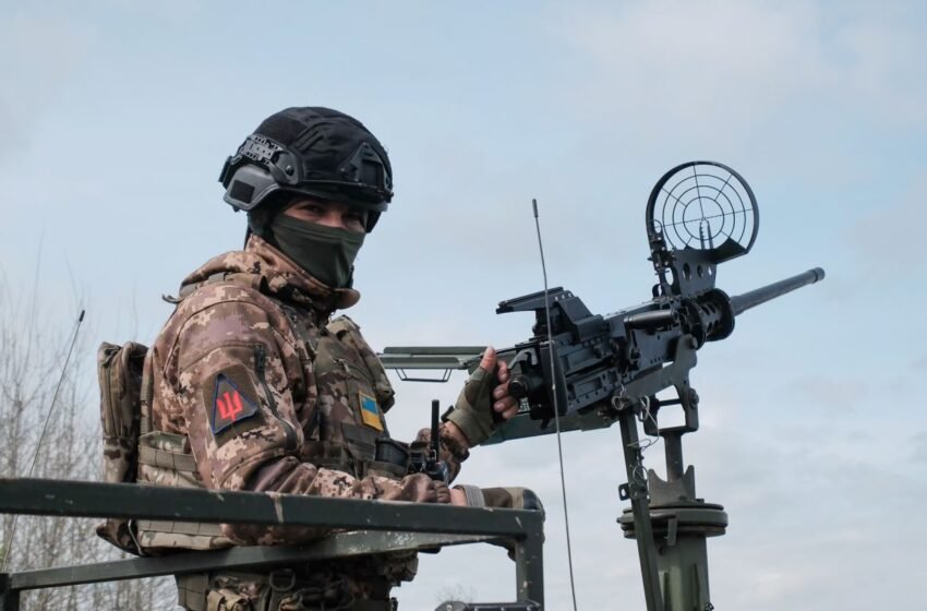  Росія вночі атакувала Україну дронами та ракетами, є “прильоти”