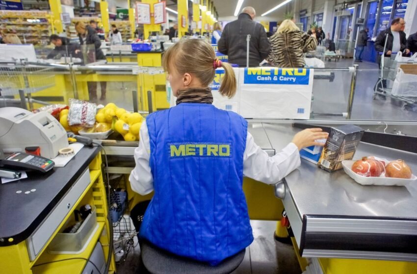  Metro втратила частину запасів після атаки РФ, можливі перебої з товарами
