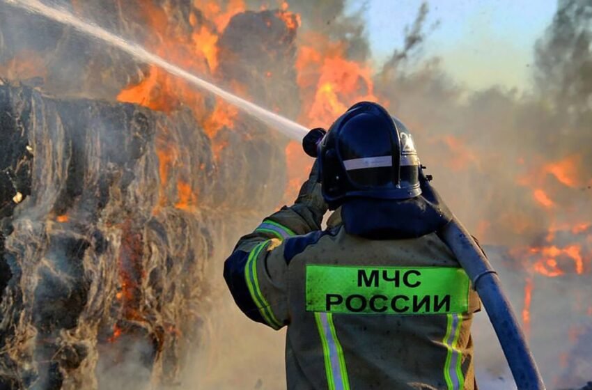  Москва та Ленінградська область під ударом дронів: у порту Усть-Луга пожежа