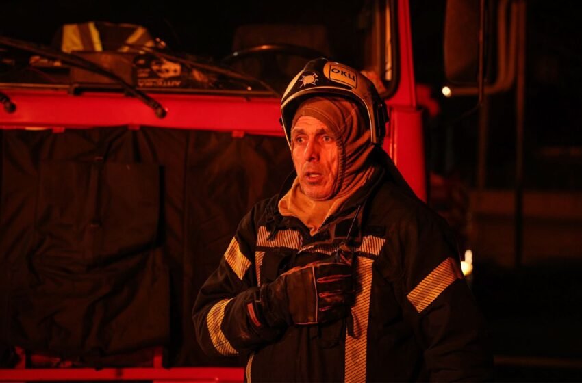  Нічний обстріл Києва: у Дарницькому районі загорівся склад, є загиблий та поранені