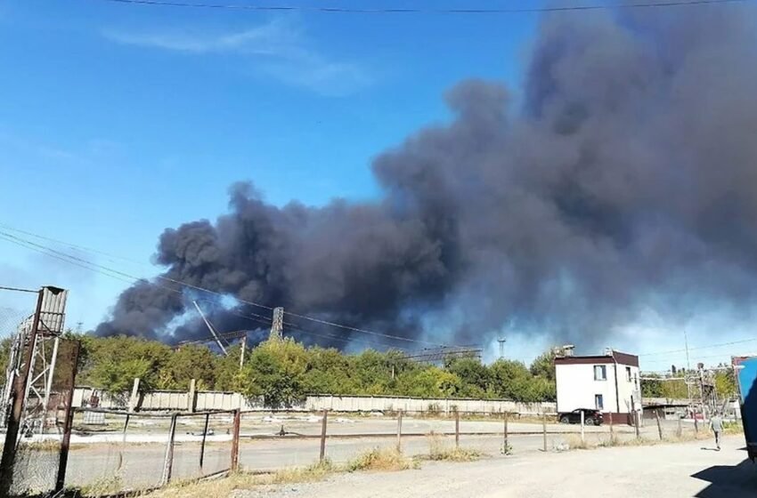  НПЗ в Орську зупинили на пів року та “готуються до найгіршого сценарію”