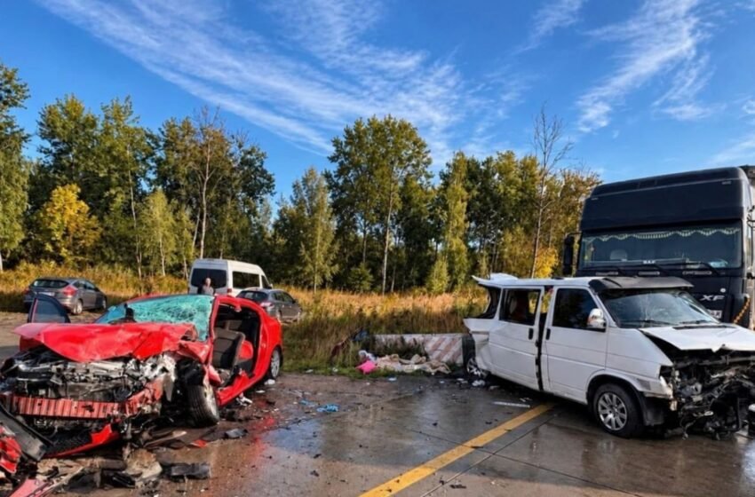  На Житомирщині через зіткнення чотирьох авто постраждали діти