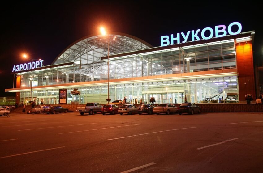  Атака дронів на Москву призвела до колапсу в аеропортах: відмінили понад 100 рейсів