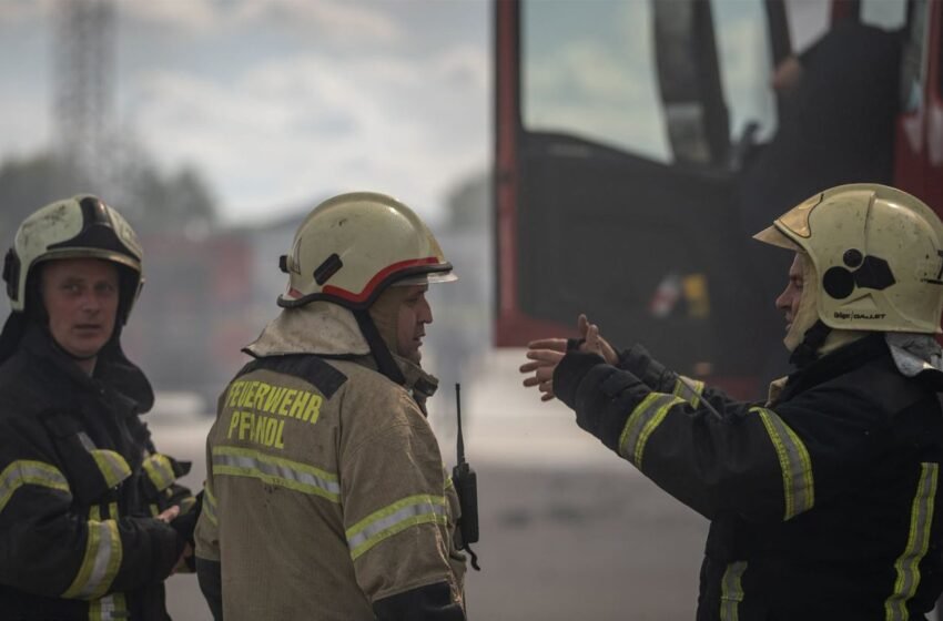  Ворог атакував Бровари, містян просять зачинити вікна