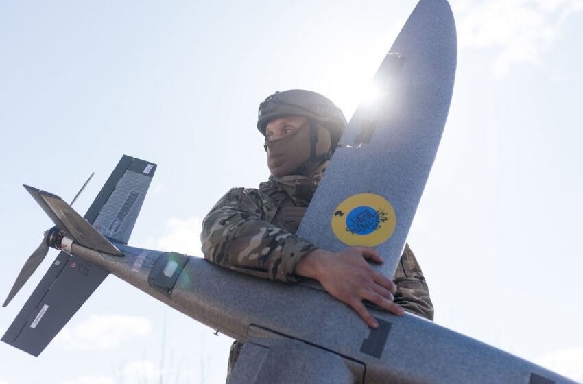  Знищено Мі-8 і літаки: з’явилися знімки аеропорту у Ростові після удару України