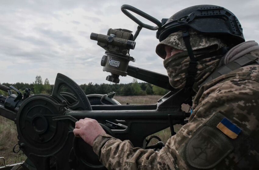 Дрони летіли з п’яти напрямків, є влучання: як ППО відбивала нічну атаку РФ