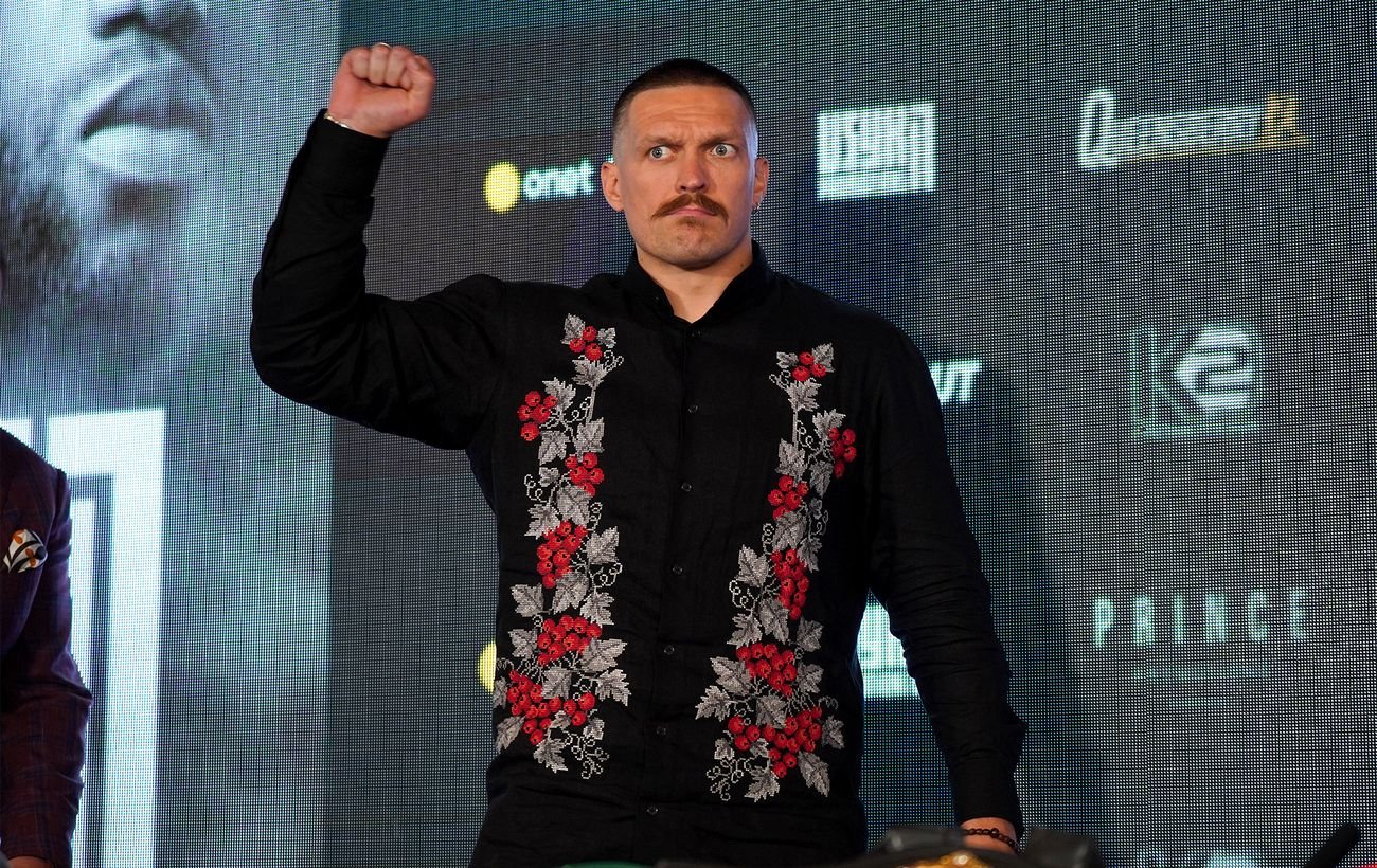"Почуваюся в Ер-Ріяді як удома": Усик побачив яскравий перформанс Роналду в Саудівській Аравії